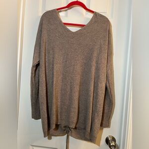 👗Debut Brown V-Neck Sweater with crisscross back size medium